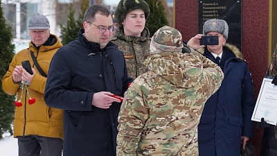 Изображение Студентам Державинского – участникам СВО – вручили медали «Державинская слава»